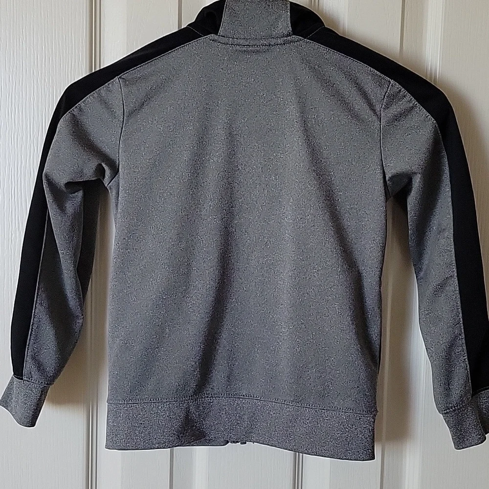 Nike Air Jordan Kids Gray Jacket NWOT